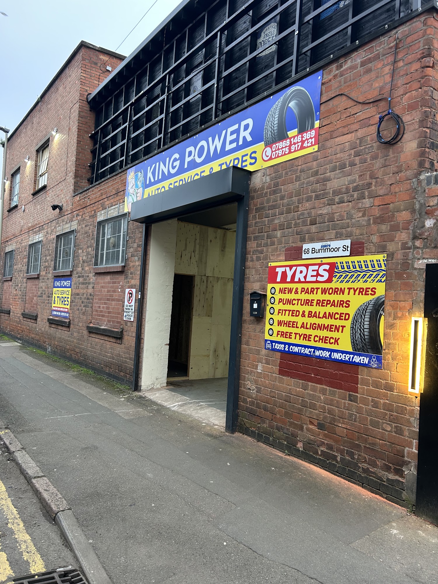 Equipment at King Power Auto Service